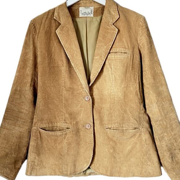 Women’s Corduroy blazer Vintage gold corduroy, lined 3 pockets 2 button closure - Picture 4 of 11